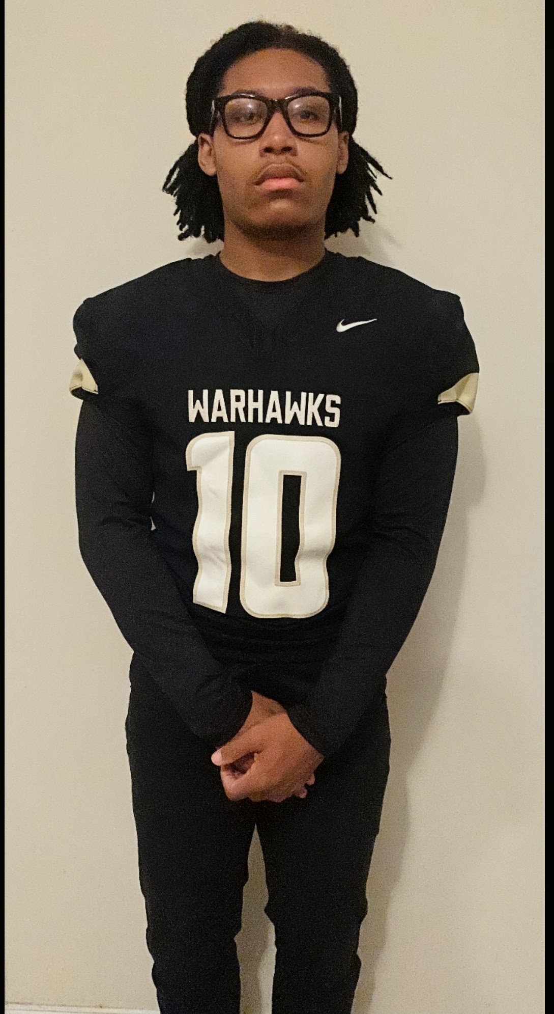 Dantae wearing Warhawks jersey number 10